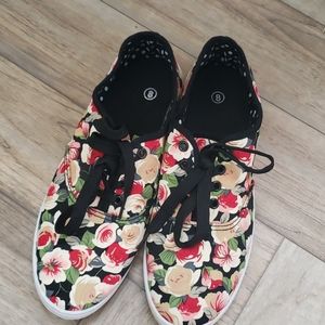 Floral fabric sneekers